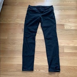 Joe’s Jeans “The Icon” Mid-Rise Skinny Black